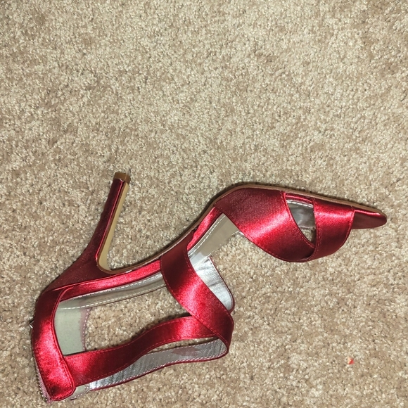 Davids Bridal Shoes - Picture 4 of 4